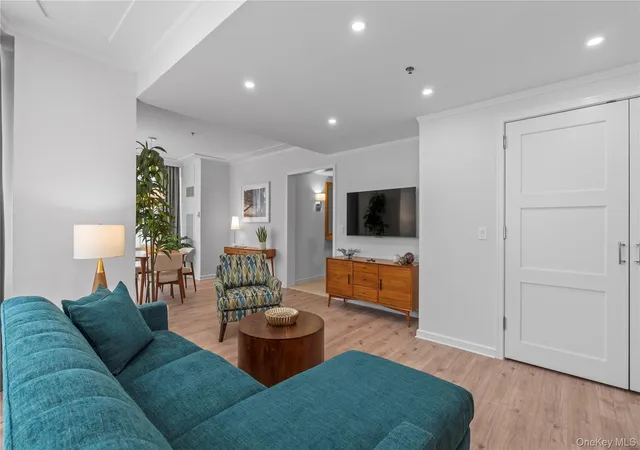 Photo 4 of Condo for sale at 1 Renaissance Sq #10H, White Plains, NY 10601 | MLS# 1063656 | Listing updated on 2026-10-17
