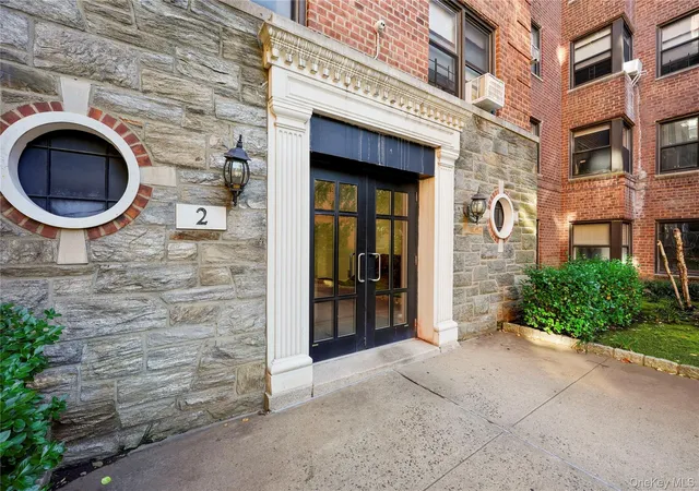 Photo 2 of Condo for sale at 2 Fisher Dr #208, Mount Vernon, NY 10552 | MLS# 1063781 | Listing updated on 2026-10-21