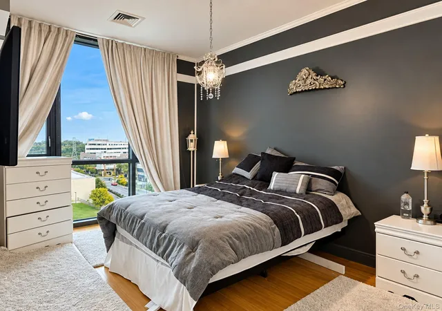 Photo 1 of Condo for sale at 701 Ridge Hl Blvd #12J, Yonkers, NY 10710 | MLS# 1063783 | Listing updated on 2026-10-20
