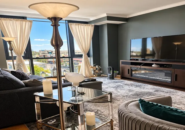 Photo 2 of Condo for sale at 701 Ridge Hl Blvd #12J, Yonkers, NY 10710 | MLS# 1063783 | Listing updated on 2026-10-20