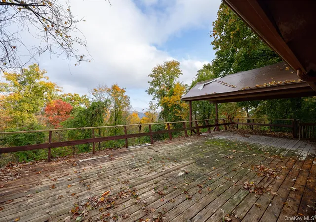 Photo 2 of Single family home for sale at 76 Pleasant Rd, Putnam Valley, NY 10537 | MLS# 1063810 | Listing updated on 2026-10-20