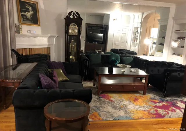 Photo 3 of Single family home for sale at 4588 Kings Hwy, New York, NY 11234 | MLS# 1063828 | Listing updated on 2026-10-22