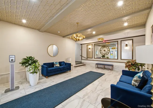 Listing Photo 3 - Condo for sale in building located at 90 Schenck, Great Neck, NY 11590 - Unit #3M
