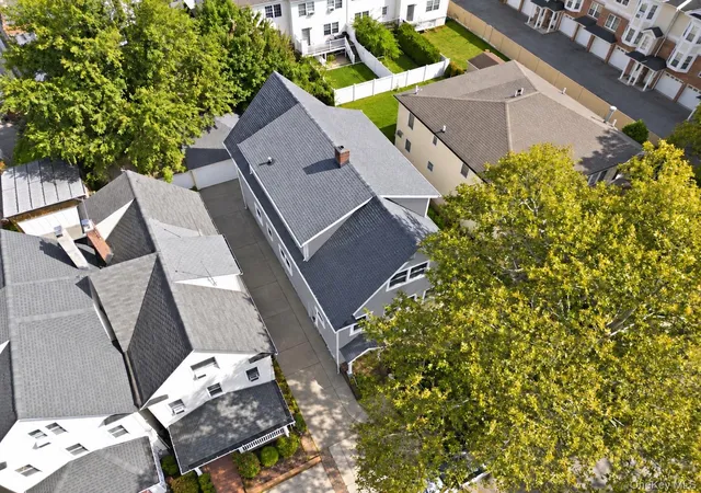 Photo 3 of Multi family home for sale at 525 S 11th Avenue #3, Mount Vernon, NY 10550 | MLS# 1063899 | Listing updated on 2026-10-27