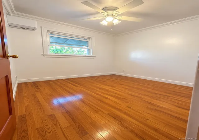Photo 4 of Single family home for sale at 2057 Homer Ave, New York, NY 10473 | MLS# 1063905 | Listing updated on 2026-10-27