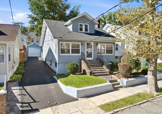 Photo 3 of Single family home for sale at 12 Knollwood Ave, Mount Vernon, NY 10550 | MLS# 1063917 | Listing updated on 2026-10-26