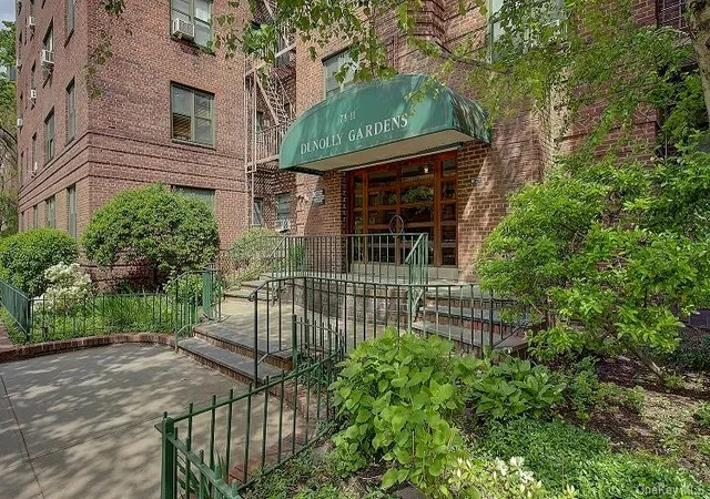 Condo for sale at 78-11 35 Avenue #5H, New York, NY 11372 | MLS# 1063925