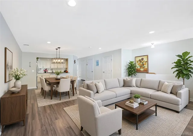 Condo for sale at 80 Leeward Ct #80, Brookhaven, NY 11777 | MLS# 1063928