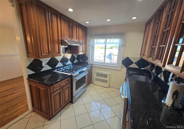 Photo 4 of House for sale at 5023 60th Street, New York, NY 11377 | MLS# 1063944 | Listing updated on 2026-10-23