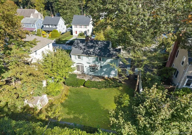 Photo 2 of Single family home for sale at 10 North St, Bedford, NY 10536 | MLS# 1063955 | Listing updated on 2026-10-25