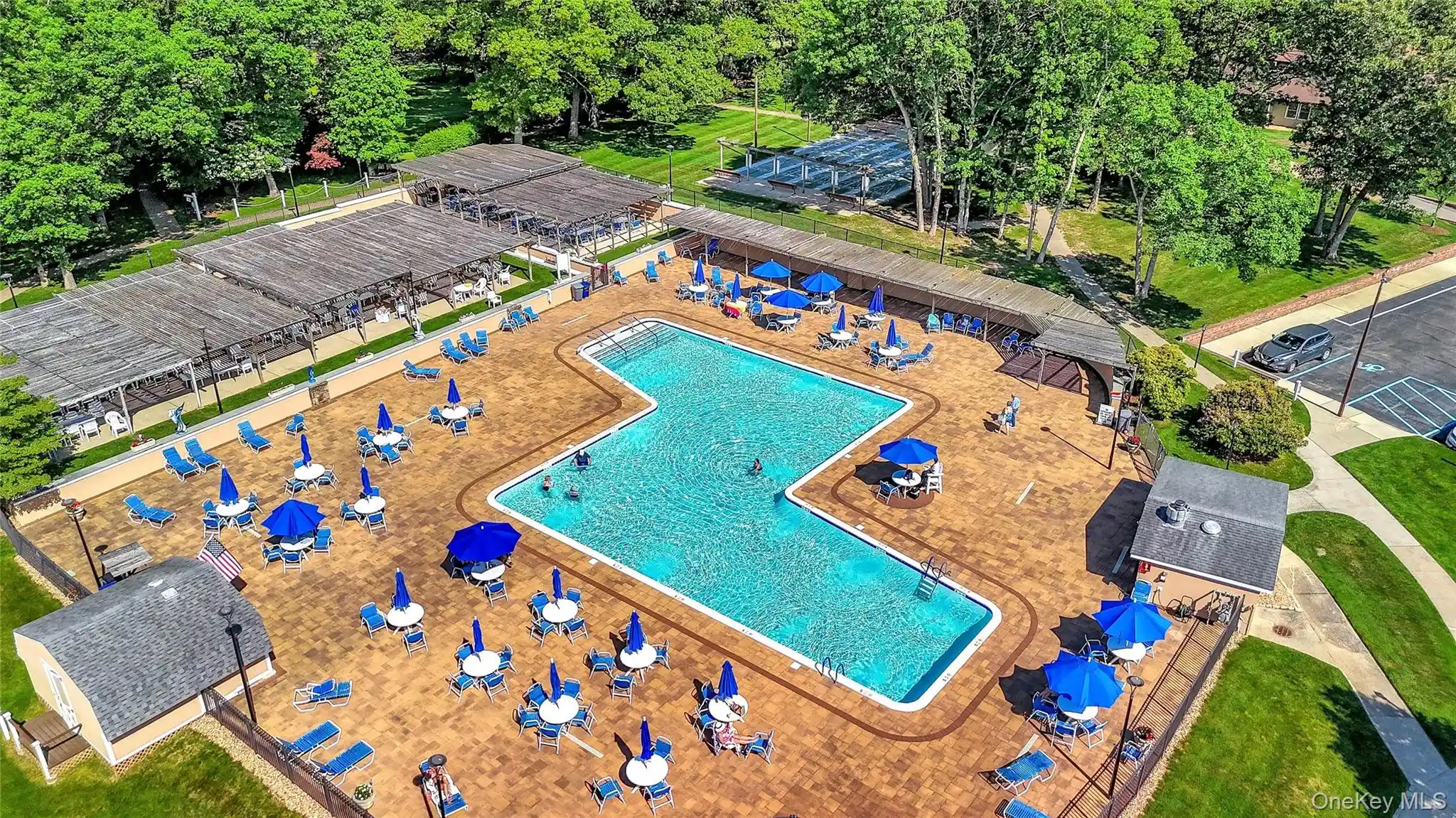 Listing Photo 41 - Condo for sale in 379C Woodbridge Dr located at 379C Woodbridge Dr, Brookhaven, NY 11719 - Unit 379c Woodbridge Dr