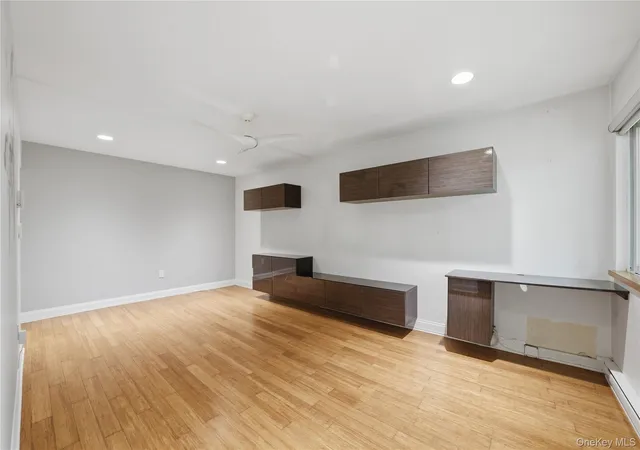 Photo 4 of Condo for sale at 307 Woodland Hills Rd #307, Greenburgh, NY 10603 | MLS# 1063963 | Listing updated on 2026-10-21