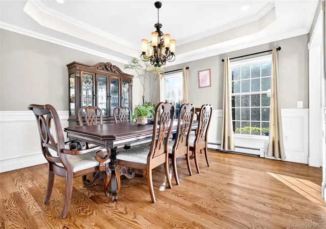Photo 4 of Single family home for sale at 6 Gualtiere Ln, Ossining, NY 10562 | MLS# 1063979 | Listing updated on 2026-10-22