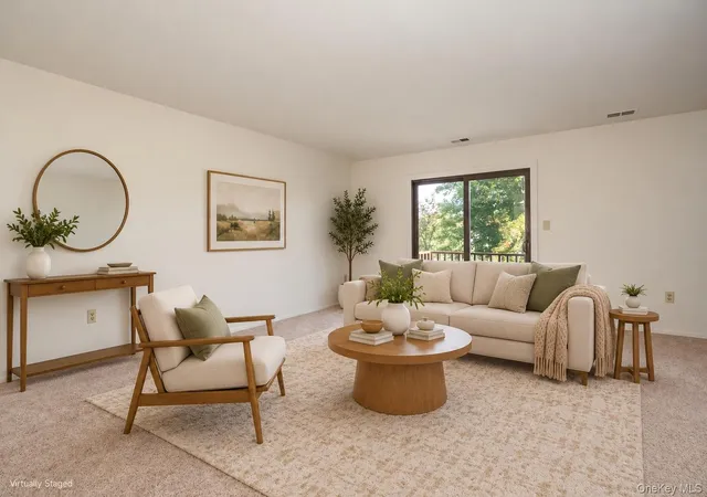 Photo 2 of Condo for sale at 5 Downing Pl #D, Poughkeepsie, NY 12603 | MLS# 1064047 | Listing updated on 2026-10-22