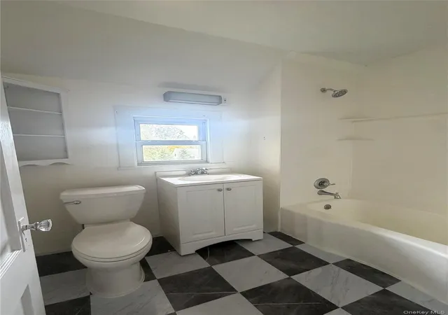 Photo 3 of House for sale at 105 Chappaqua Rd, Ossining, NY 10510 | MLS# 1064050 | Listing updated on 2026-10-19