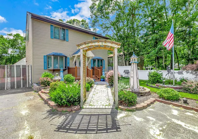Single family home for sale at 17 Victory Ave, Brookhaven, NY 11967 | MLS# 1064115