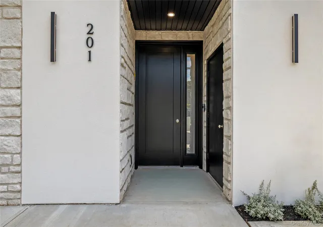 Photo 3 of Condo for sale at 41 Saddle River Rd #202, Ramapo, NY 10952 | MLS# 1064116 | Listing updated on 2026-10-21