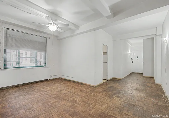 Photo 4 of Condo for sale at 2100 Tremont Ave #MC, New York, NY 10462 | MLS# 1064141 | Listing updated on 2026-10-30