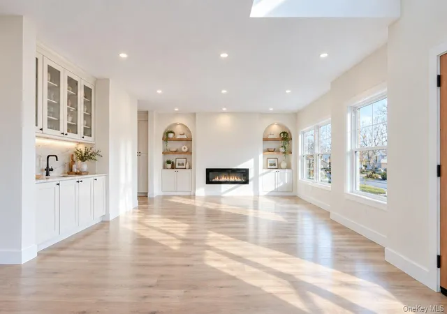 Photo 3 of Single family home for sale at 152 Kinsella Ave, Oyster Bay, NY 11762 | MLS# 1064146 | Listing updated on 2026-10-22