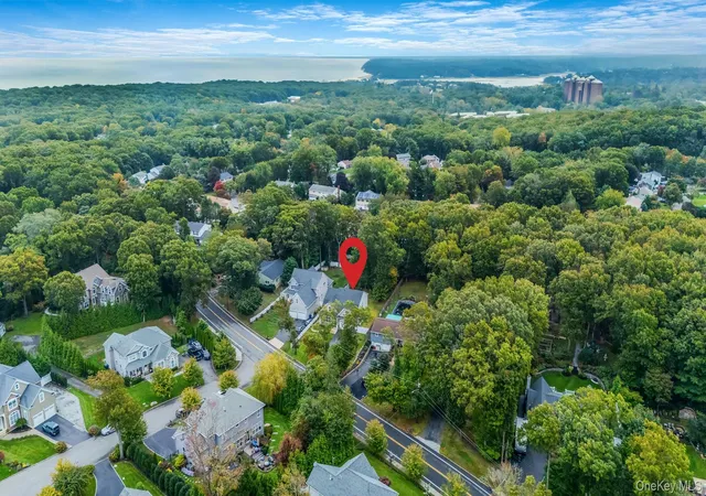 Photo 3 of Single family home for sale at 205 Kohr Rd, Smithtown, NY 11754 | MLS# 1064178 | Listing updated on 2026-10-28