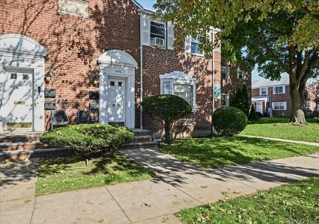 Condo for sale at 254-03 74th Avenue #B Upper, New York, NY 11004 | MLS# 1064179