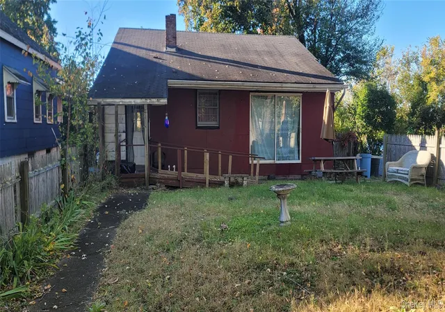 Photo 1 of Single family home for sale at 5 Ora St, New Windsor, NY 12553 | MLS# 1064205 | Listing updated on 2026-10-29