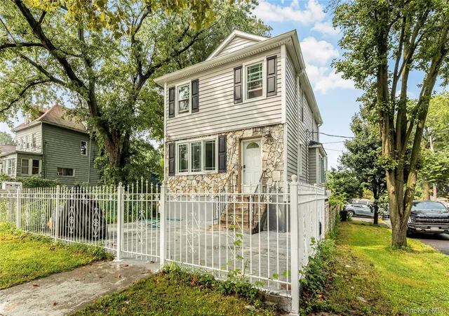 Photo 2 of Single family home for sale at 1963 Obrien Ave, New York, NY 10473 | MLS# 1064235 | Listing updated on 2026-10-24