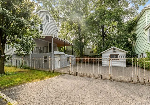 Photo 4 of Single family home for sale at 1963 Obrien Ave, New York, NY 10473 | MLS# 1064235 | Listing updated on 2026-10-24