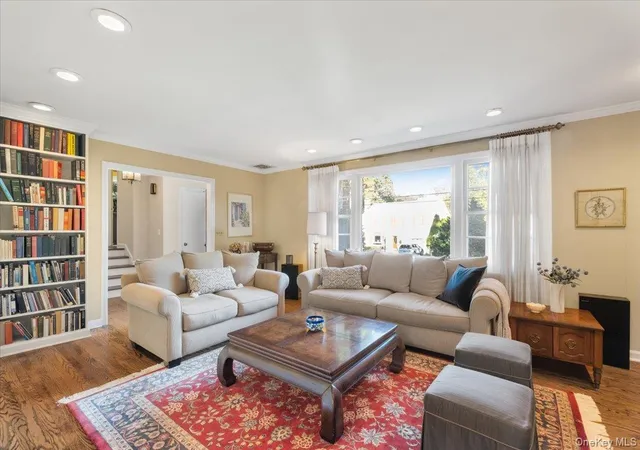 Photo 3 of Single family home for sale at 29 Beechwood Rd, Greenburgh, NY 10530 | MLS# 1064264 | Listing updated on 2026-10-27