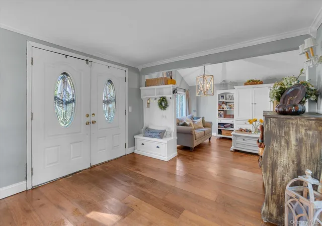 Photo 1 of Single family home for sale at 22 Alice Ln, Smithtown, NY 11787 | MLS# 1064277 | Listing updated on 2026-10-25
