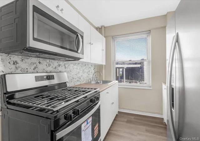 Photo 4 of House for sale at 568 Grand St #J602, New York, NY 10002 | MLS# 1064290 | Listing updated on 2026-10-21
