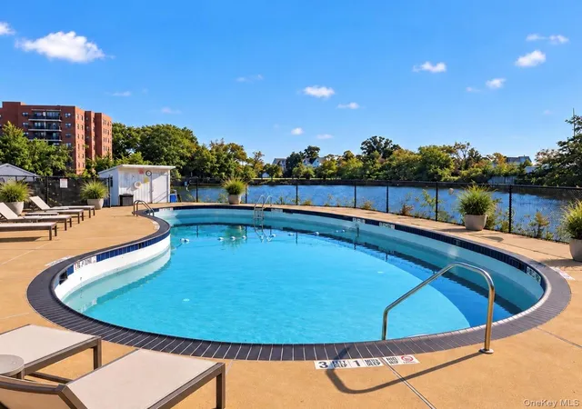 Photo 2 of Condo for sale at 666 Pelham Rd #1N, New Rochelle, NY 10805 | MLS# 1064299 | Listing updated on 2026-10-24
