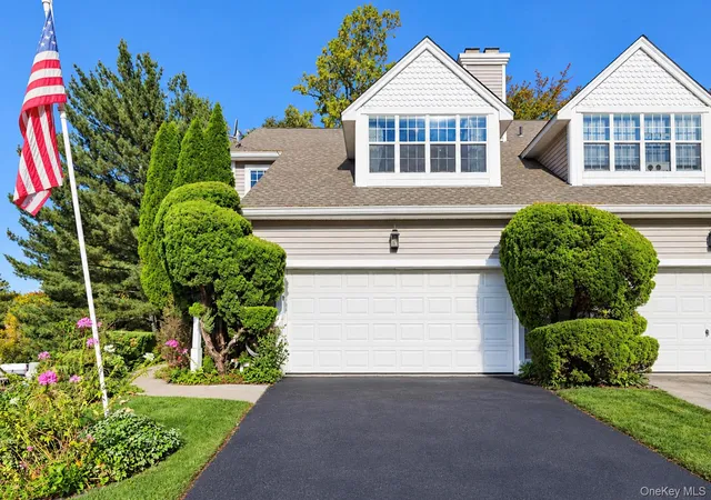 Photo 4 of Single family home for sale at 83 Roundtop Rd, Yonkers, NY 10710 | MLS# 1064302 | Listing updated on 2026-10-28