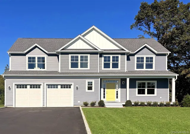 Single family home for sale at 471 Clay Pitts Rd, Huntington, NY 11731 | MLS# 1064330