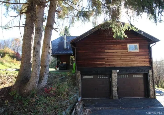 Photo 2 of Manufactured home for sale at 1494 Old Route 17, Rockland, NY 12776 | MLS# 1064367 | Listing updated on 2026-10-22