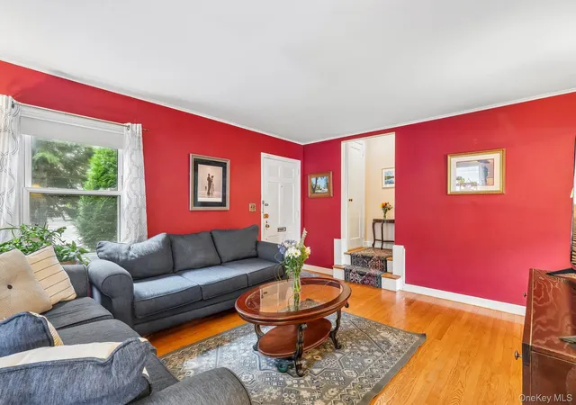 Photo 3 of Single family home for sale at 35 Holbrook Ave, Yonkers, NY 10710 | MLS# 1064378 | Listing updated on 2026-10-20