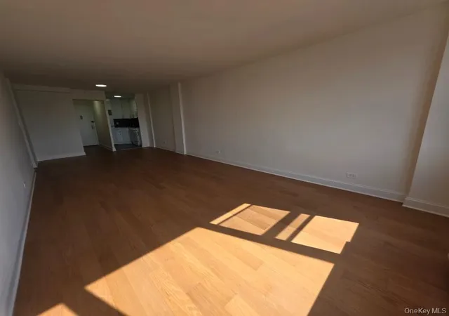 Photo 1 of House for sale at 61-20 Grand Central Pkwy #C807, New York, NY 11375 | MLS# 1064396 | Listing updated on 2026-10-20
