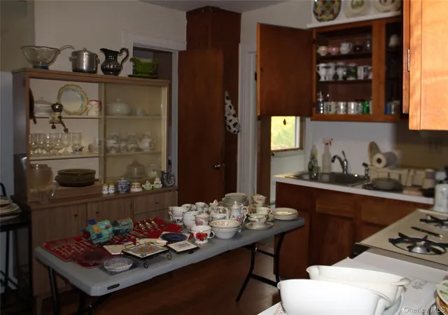 Photo 4 of Single family home for sale at 2 Carpenter Pl, Somers, NY 10598 | MLS# 1064432 | Listing updated on 2026-10-21