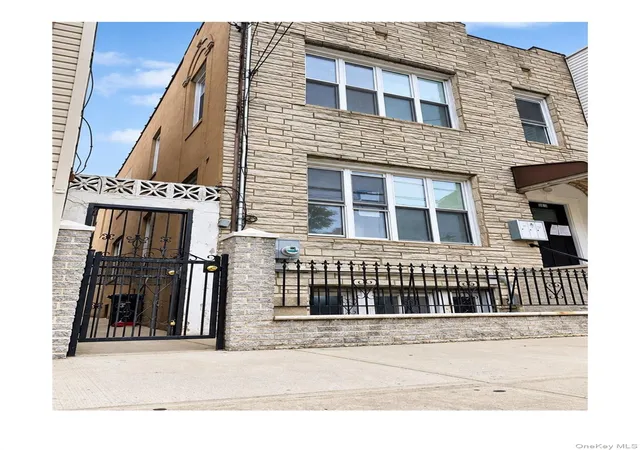 Multi family home for sale at 36-13 Greenpoint Ave, New York, NY 11101 | MLS# 1064455