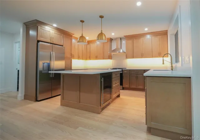 Photo 3 of Single family home for sale at 89 Patmore Ave, Yonkers, NY 10710 | MLS# 1064504 | Listing updated on 2026-10-26