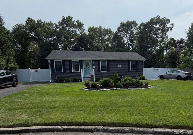 Single family home for sale at 204 Pacific St, Brookhaven, NY 11776 | MLS# 1064528