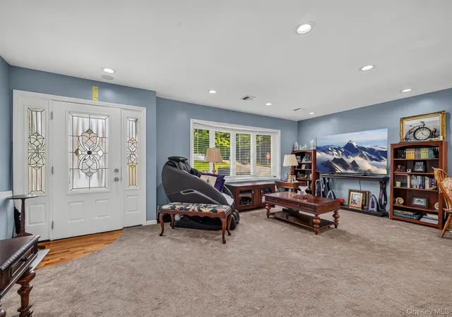 Photo 3 of Single family home for sale at 3 Ben Lomond Dr, Wallkill, NY 10941 | MLS# 1064561 | Listing updated on 2026-10-25