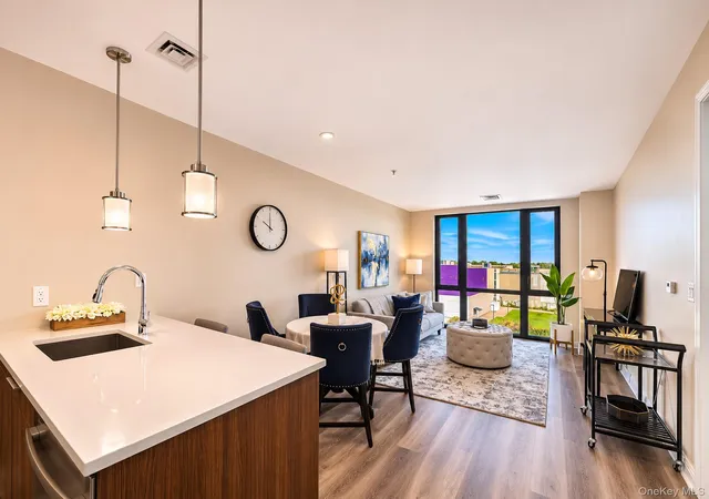 Photo 1 of Condo for sale at 701 Ridge Hl Blvd #10J, Yonkers, NY 10710 | MLS# 1064571 | Listing updated on 2026-10-22