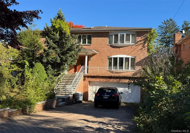 Single family home for sale at 718 Scarsdale Rd, Yonkers, NY 10707 | MLS# 1064582