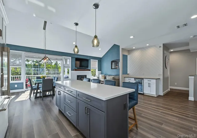 Photo 2 of Condo for sale at 2105 Townhome Way, Huntington Station, NY 11746 | MLS# 1064586 | Listing updated on 2026-10-22