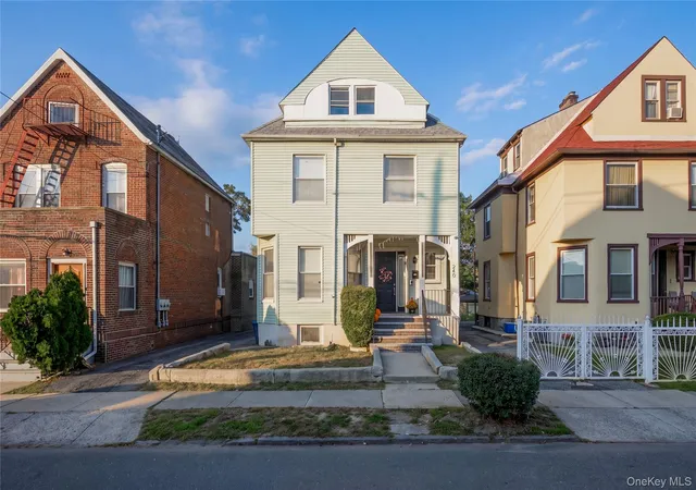 Photo 1 of Single family home for sale at 240 S 10th Avenue, Mount Vernon, NY 10550 | MLS# 1064590 | Listing updated on 2026-10-21