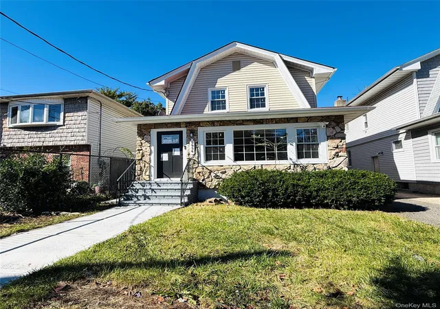 Photo 1 of Single family home for sale at 9934 Bellaire Pl, New York, NY 11429 | MLS# 1064603 | Listing updated on 2026-10-29