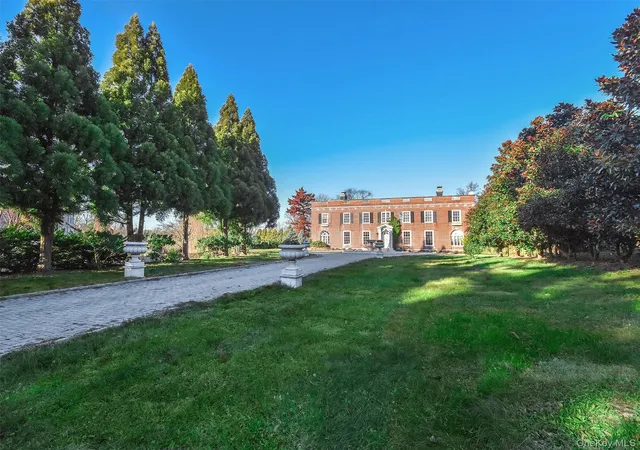 Photo 2 of Mansion for sale at 155 Middle Neck Rd, North Hempstead, NY 11050 | MLS# 1064641 | Listing updated on 2026-10-21