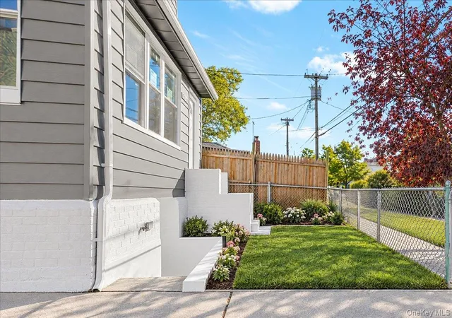 Photo 3 of House for sale at 97-11 24th Avenue, New York, NY 11369 | MLS# 1064647 | Listing updated on 2026-10-27