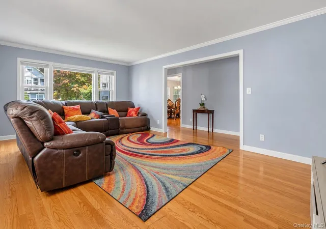 Photo 4 of Single family home for sale at 124 Bradford Ave, Mamaroneck, NY 10543 | MLS# 1064656 | Listing updated on 2026-10-25